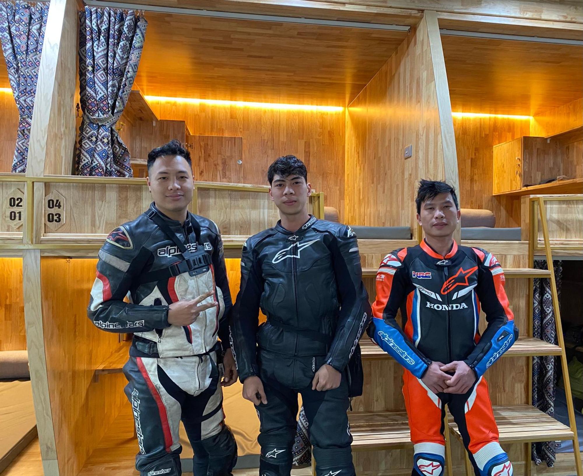 Sky Homestay Ha Giang Extérieur photo